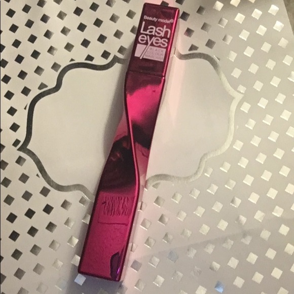 Sephora Other - 2/$25 New Beauty Model Black Mascara